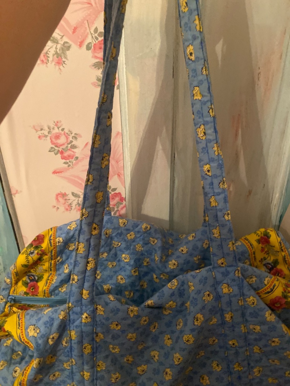Handmade quilted duffle - Picture 3 of 3